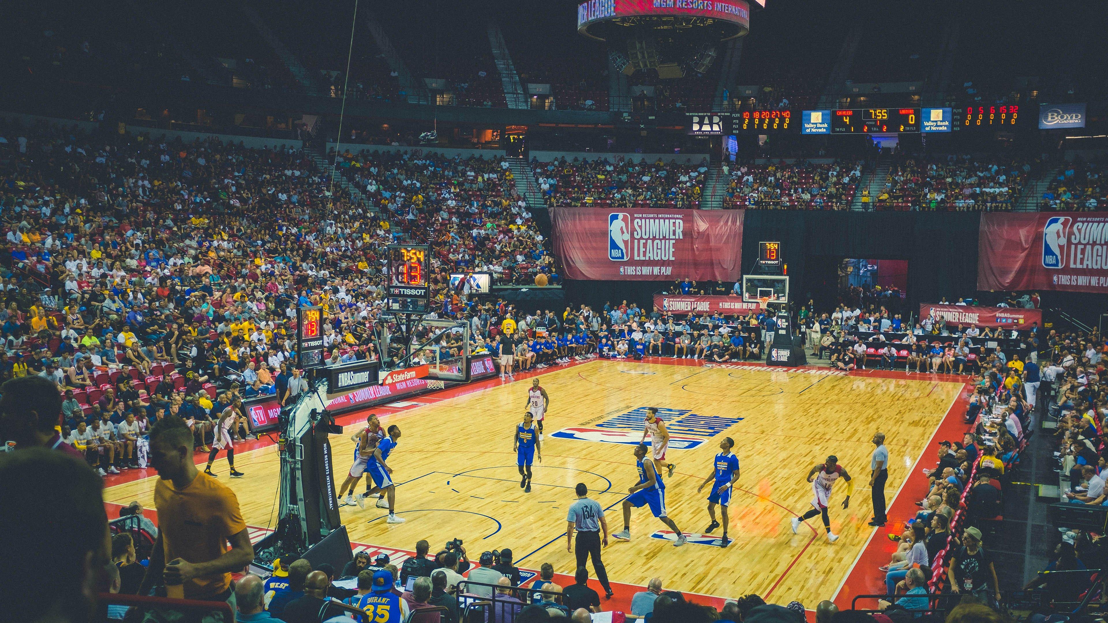 联盟高管，湖人得到东契奇是天上掉馅饼 未来交易或面临抬价风险
