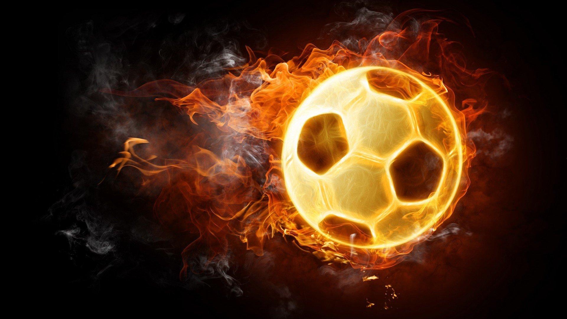 尤文图斯财务困境,出售道格拉斯·路易斯成关键,3897万欧元成盈亏分水岭